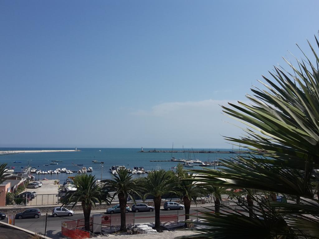 La Dolce Vista - B&B Di Charme Manfredonia Eksteriør billede