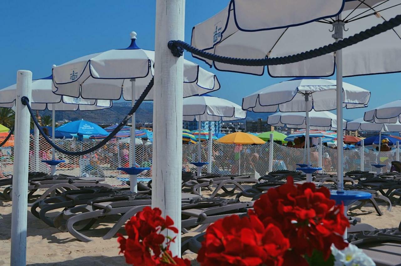 La Dolce Vista - B&B Di Charme Manfredonia Eksteriør billede